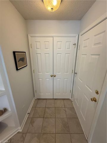 324 Scholastic Court, Winston-salem, NC 27106