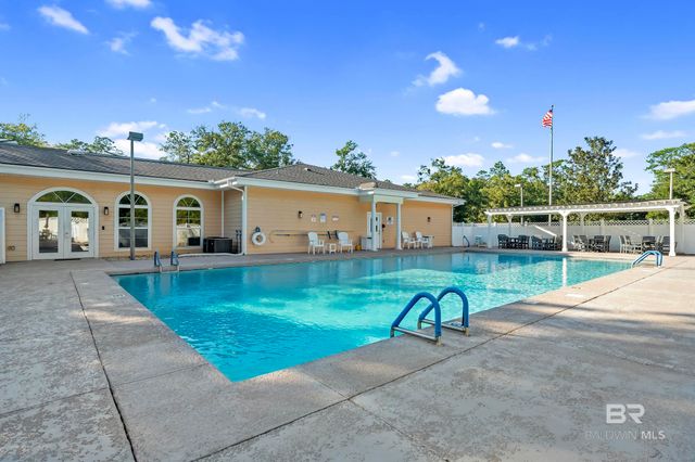 105 Mark Twain Loop, Foley, AL 36535