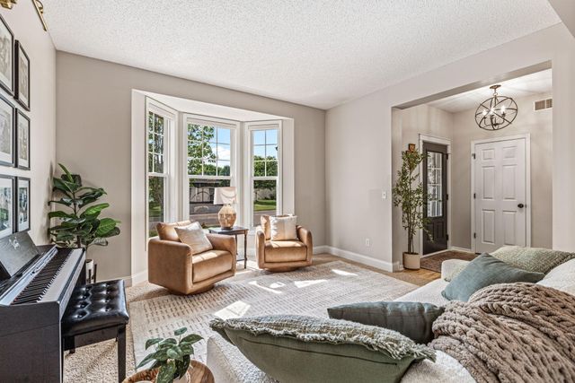 9908 Toledo Drive N, Brooklyn Park, MN 55443