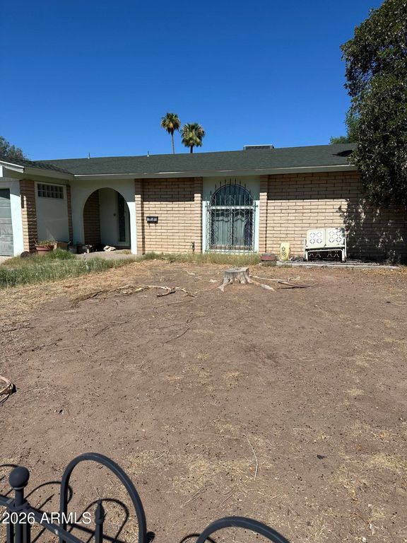 2026 W NEWCASTLE Circle, Phoenix, AZ 85021 — photo 2