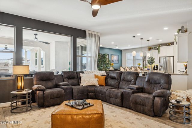 20741 W MINNEZONA Avenue, Buckeye, AZ 85396