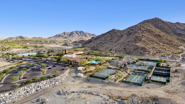 20741 W MINNEZONA Avenue, Buckeye, AZ 85396