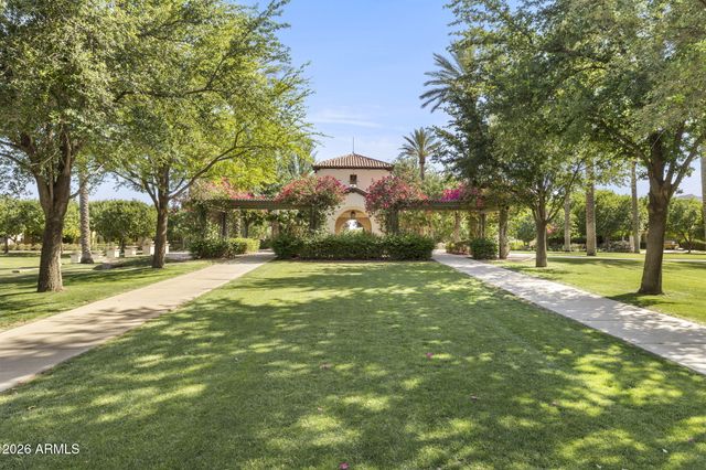 20741 W MINNEZONA Avenue, Buckeye, AZ 85396