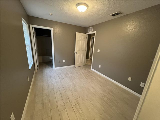 717 W SILVER SPRINGS PLACE, Ocala, FL 34475