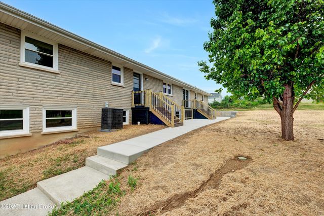 334 S Bardstown Rd, Mt Washington, KY 40047