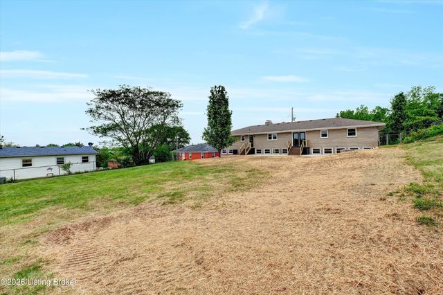 334 S Bardstown Rd, Mt Washington, KY 40047