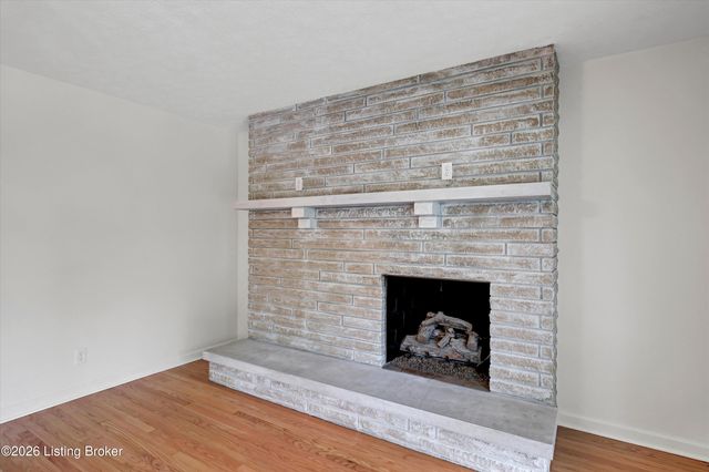 334 S Bardstown Rd, Mt Washington, KY 40047