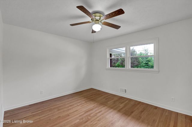 334 S Bardstown Rd, Mt Washington, KY 40047