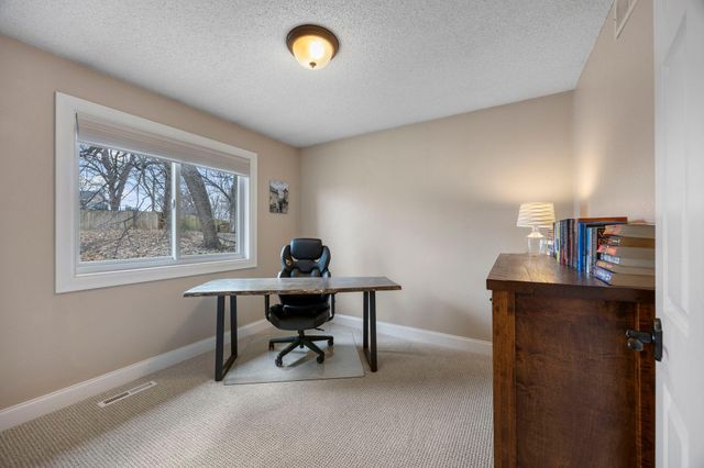 7723 N Shore Circle N, Forest Lake, MN 55025