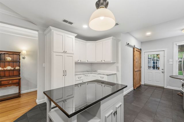5326 Vickery Boulevard, Dallas, TX 75206