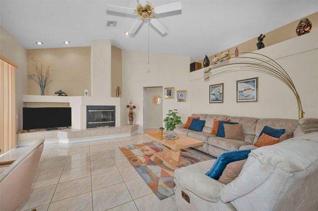 7405 EVESBOROUGH LANE, New Port Richey, FL 34655