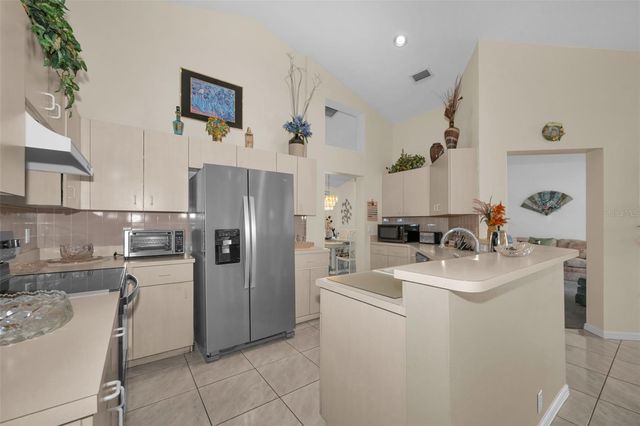 7405 EVESBOROUGH LANE, New Port Richey, FL 34655
