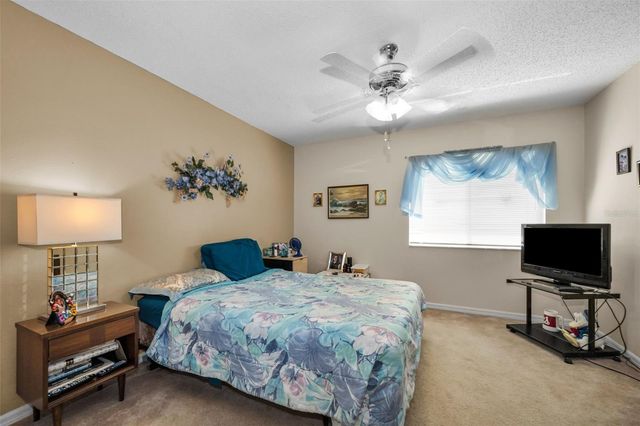 7405 EVESBOROUGH LANE, New Port Richey, FL 34655