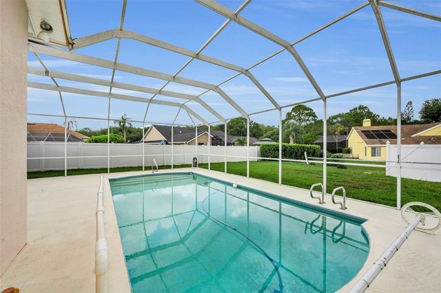 7405 EVESBOROUGH LANE, New Port Richey, FL 34655
