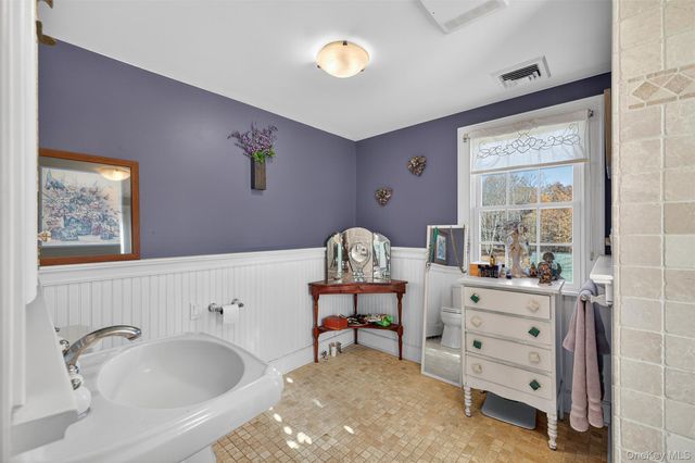 321 Burnt Meadow Road, Gardiner, NY 12525