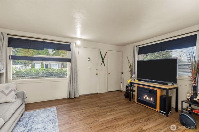 6216 -6218 S Bell Street, Tacoma, WA 98408