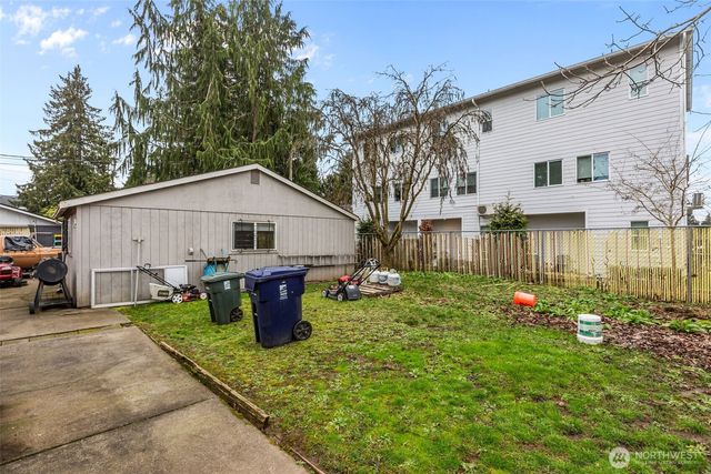 6216 -6218 S Bell Street, Tacoma, WA 98408