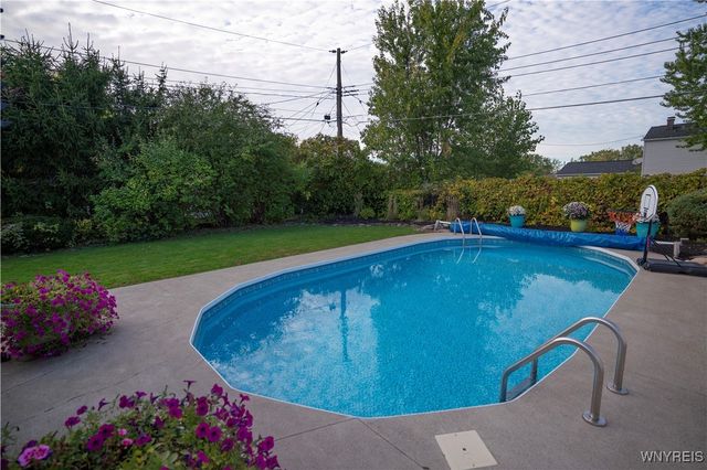 85 Rondelay Drive, Cheektowaga, NY 14227