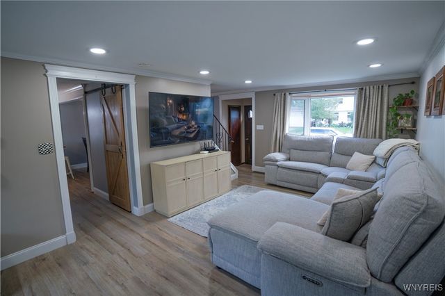 85 Rondelay Drive, Cheektowaga, NY 14227