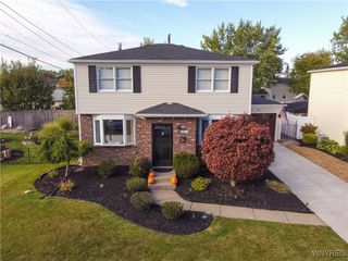 85 Rondelay Drive, Cheektowaga, NY 14227