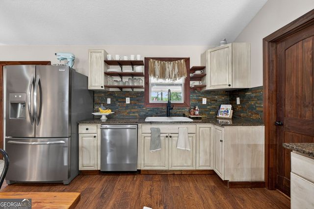 454 Tom Bell Road, Milner, GA 30257