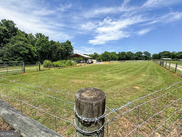 454 Tom Bell Road, Milner, GA 30257