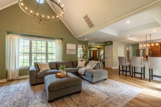 6562 E 563 Road, Locust Grove, OK 74352