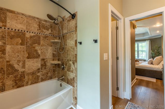 6562 E 563 Road, Locust Grove, OK 74352