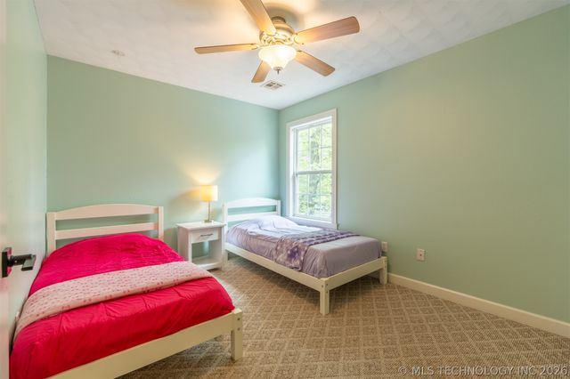 6562 E 563 Road, Locust Grove, OK 74352