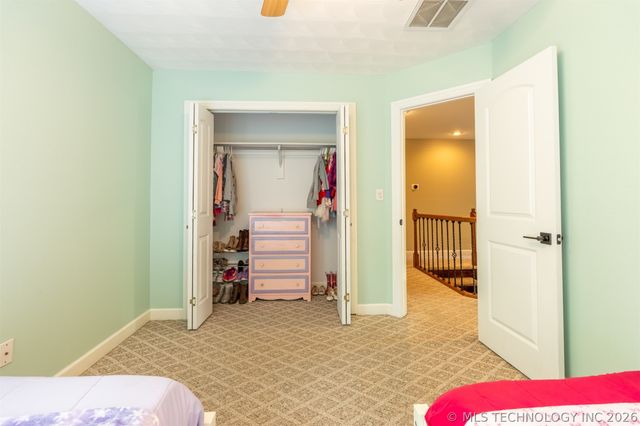 6562 E 563 Road, Locust Grove, OK 74352