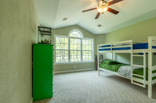 6562 E 563 Road, Locust Grove, OK 74352