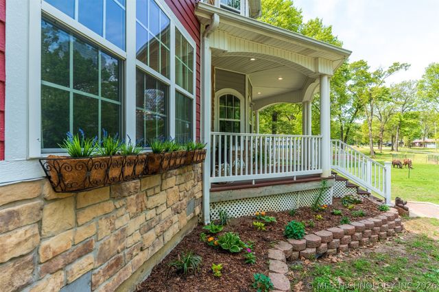 6562 E 563 Road, Locust Grove, OK 74352