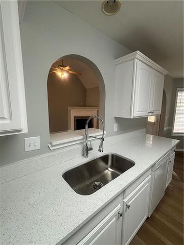 808 Tucker Trail, Loganville, GA 30052