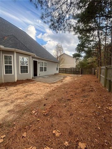 808 Tucker Trail, Loganville, GA 30052