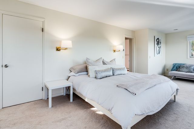 70 Prospect Hill Road, Groton, CT 06340