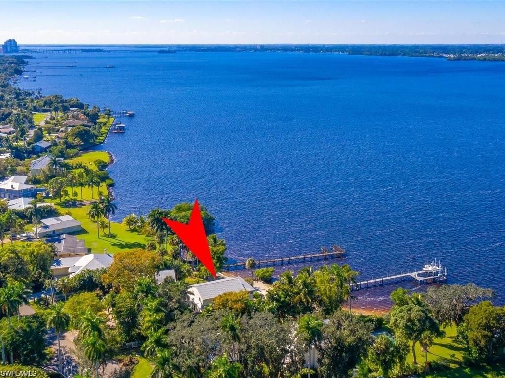 100 FAIRVIEW AVE, FORT MYERS, FL 33905 — photo 3