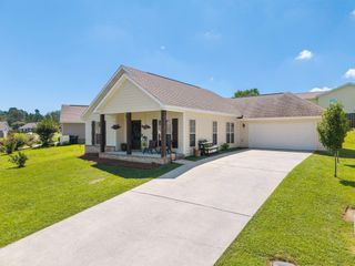 27 Cosmos, Hattiesburg, MS 39402