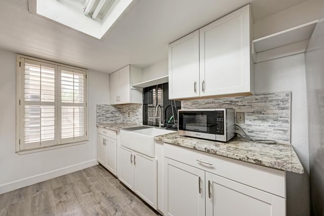 7917 Parliament PL, Austin, TX 78759