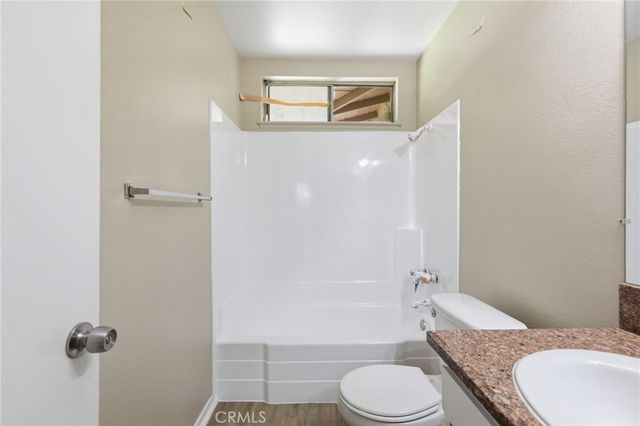 2141 E Bessant, San Bernardino, CA 92404