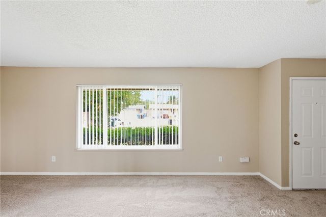 2141 E Bessant, San Bernardino, CA 92404