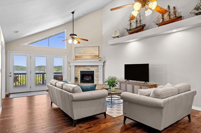 255 Point Seven Road 1, Kimberling City, MO 65686