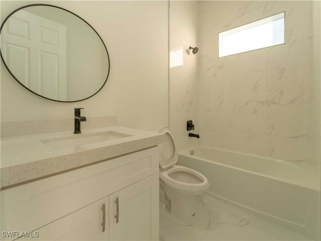 1407 NE 5th AVE, Cape Coral, FL 33909