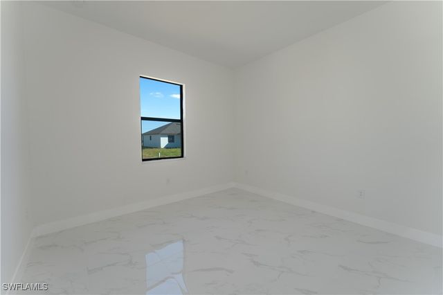 1407 NE 5th AVE, Cape Coral, FL 33909