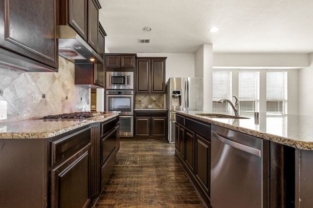 5115 Live Oak Drive, Sachse, TX 75048