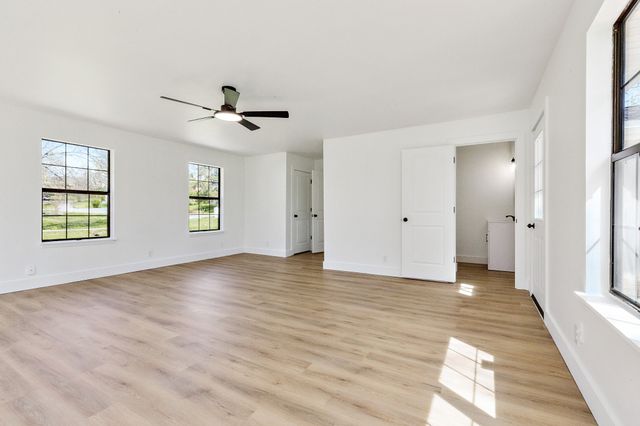 152 Cranwill Dr, Hendersonville, TN 37075