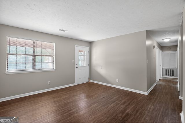 287 Morris Drive SE, Conyers, GA 30094