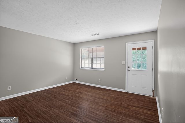 287 Morris Drive SE, Conyers, GA 30094