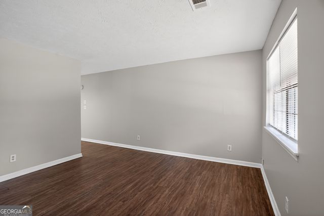 287 Morris Drive SE, Conyers, GA 30094