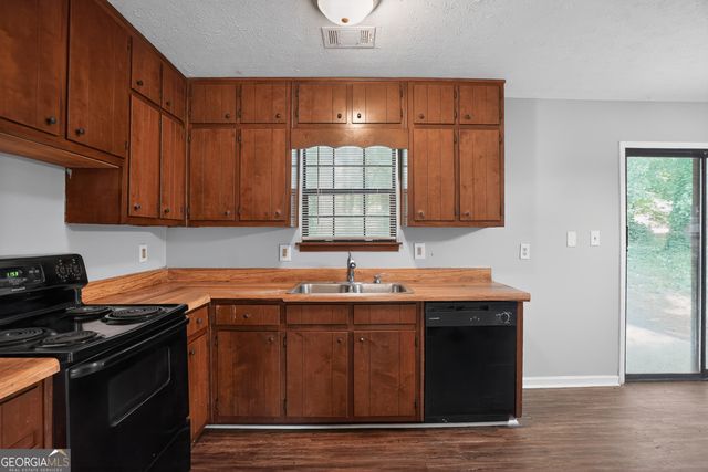 287 Morris Drive SE, Conyers, GA 30094