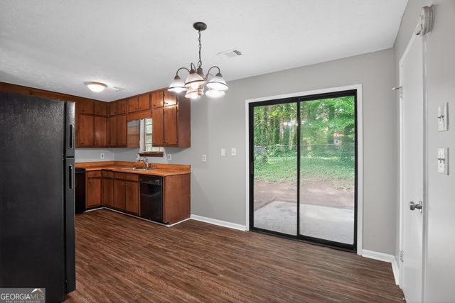287 Morris Drive SE, Conyers, GA 30094
